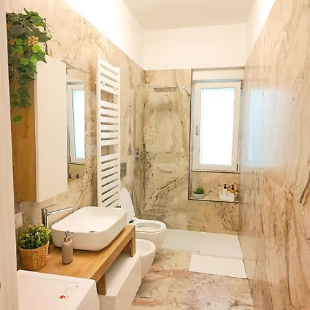 Apartment Luxury Rome By The Sea *